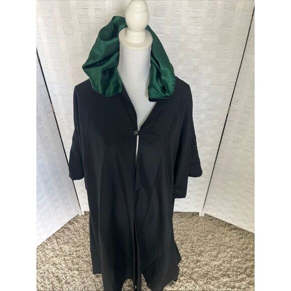 FINNEAS & CO Alivan's Majestic School Robe Mens M Black Green Hooded Cloak Lined - Picture 2 of 11
